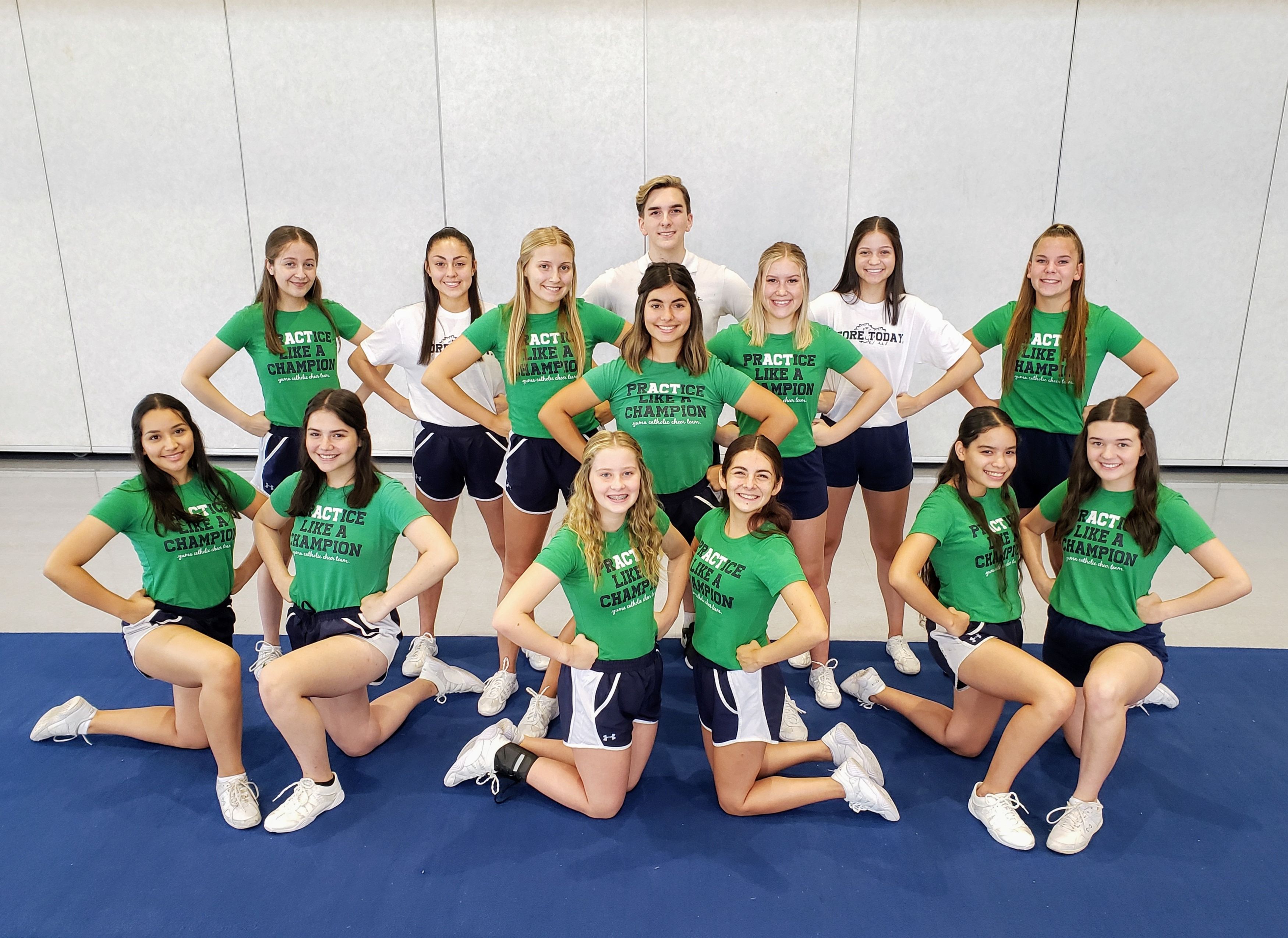cheerleading-yuma-catholic-high-school